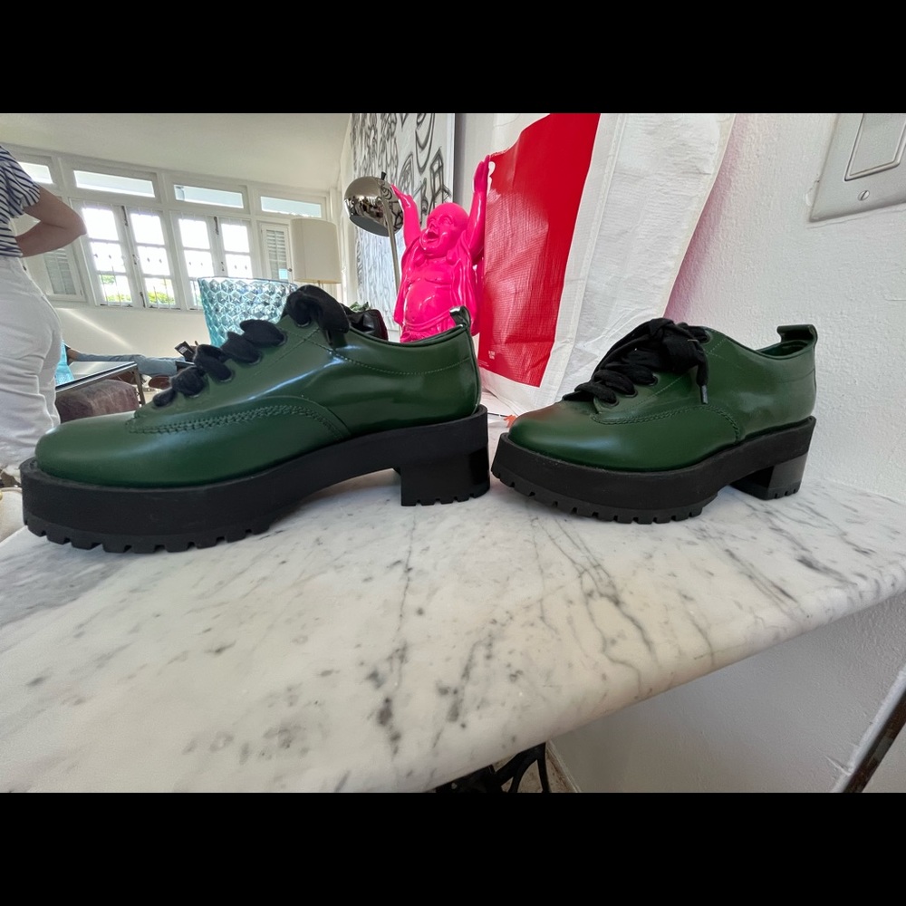 NWOT MARNI LACE UP SHOE